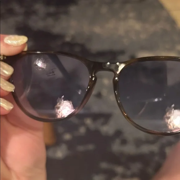 Kids Ray-Ban Tortoise ERIKA Shell Sunglasses with Tan Case - Picture 5 of 13